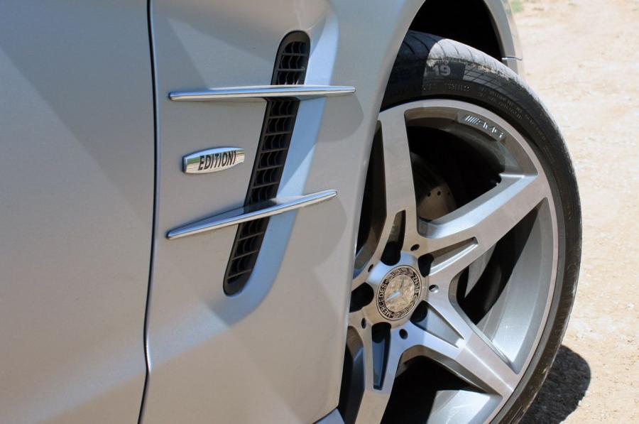  Mercedes-Benz SL550 2013 года  (фото 36 из 51)